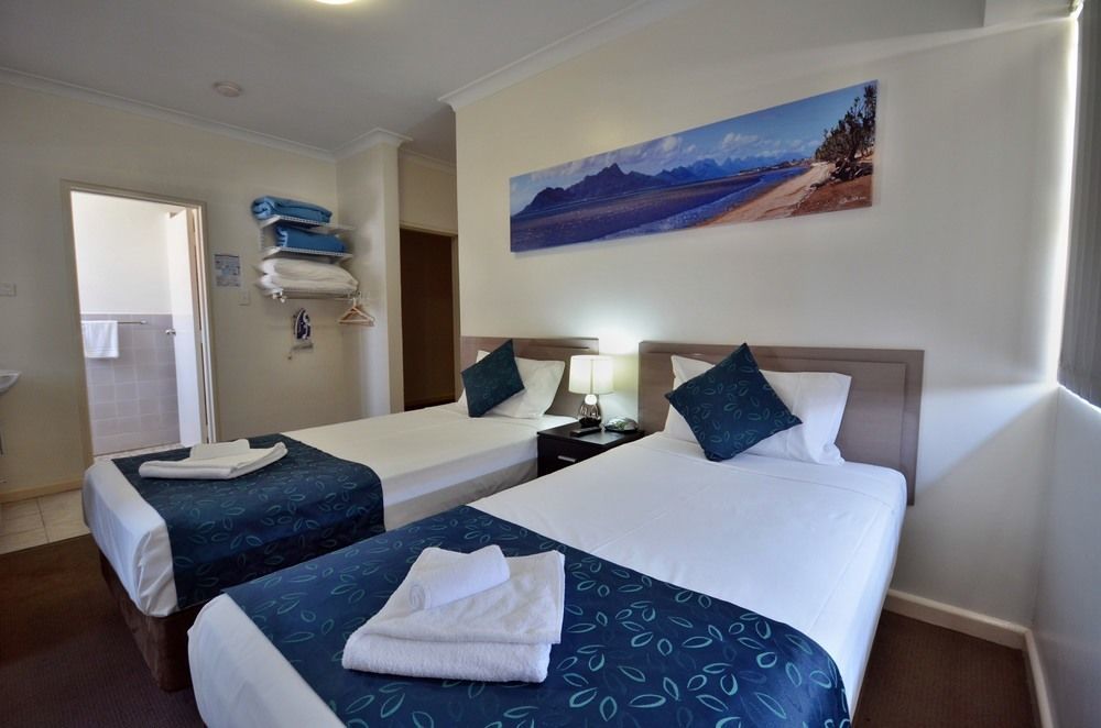 ลีส์โฮเต็ล อิงแฮม Hotel ภายนอก รูปภาพ
